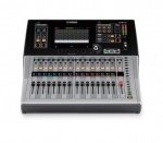 Профессиональная цифровая консоль. Фейдеры: 16 + 1 (мастер). 16 мик/лин вх (XLR/TRS) + 2 лин стерео (RCA), 16 вых (XLR), микширующая емкость 40 каналов, 8 DCA-групп, 48 кГц, возможность поканальной записи 34 каналов через USB, 8 эффектов + 10 EQ