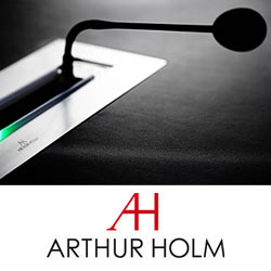 DynamicTalkH – новый горизонтально выдвигающийся микрофонный лифт Arthur Holm