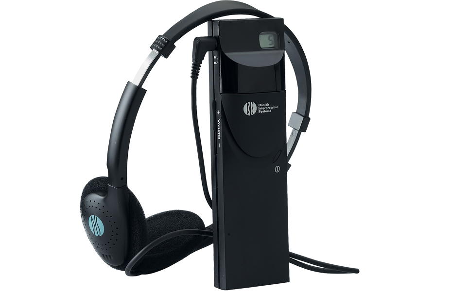 Shure-DR 6008 Цифровой ИК приемник на 8 каналов- вид_2 Shure-DR 6008 Цифровой ИК приемник на 8 каналов- вид_2